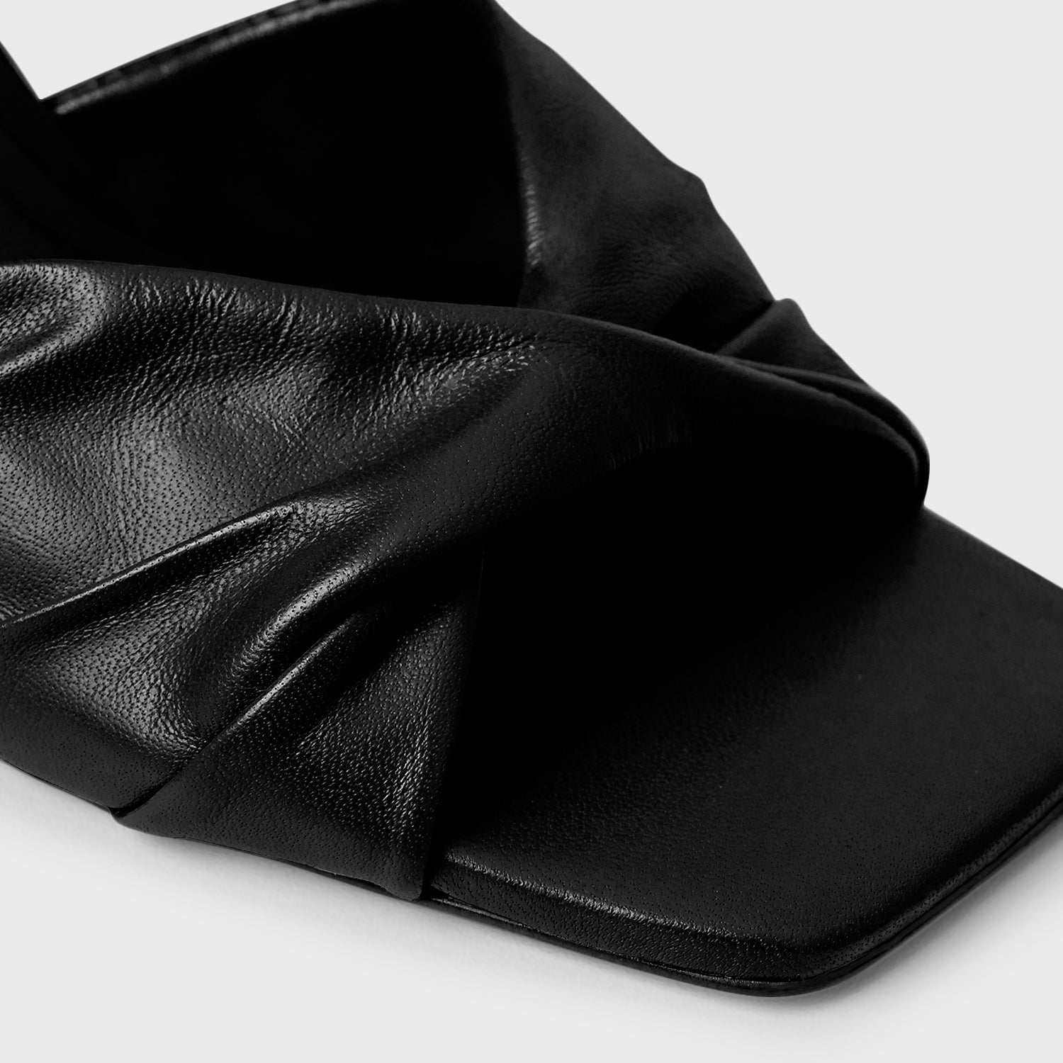 Twisted Strap Sandal Heel