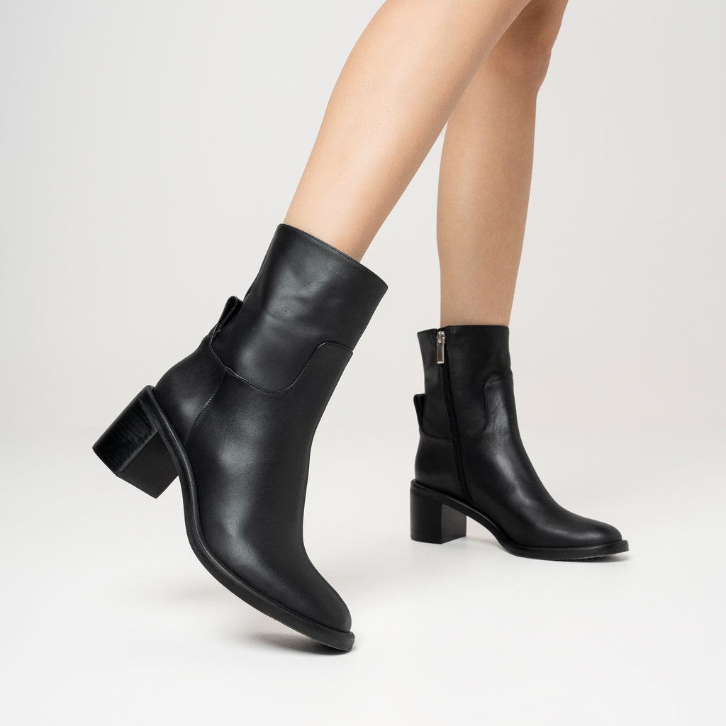 Classic Round Toe Ankle Boot