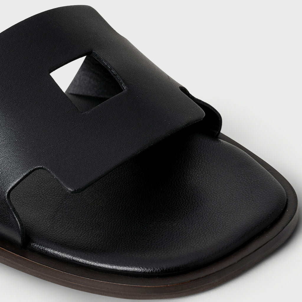 Square Flat Sandal