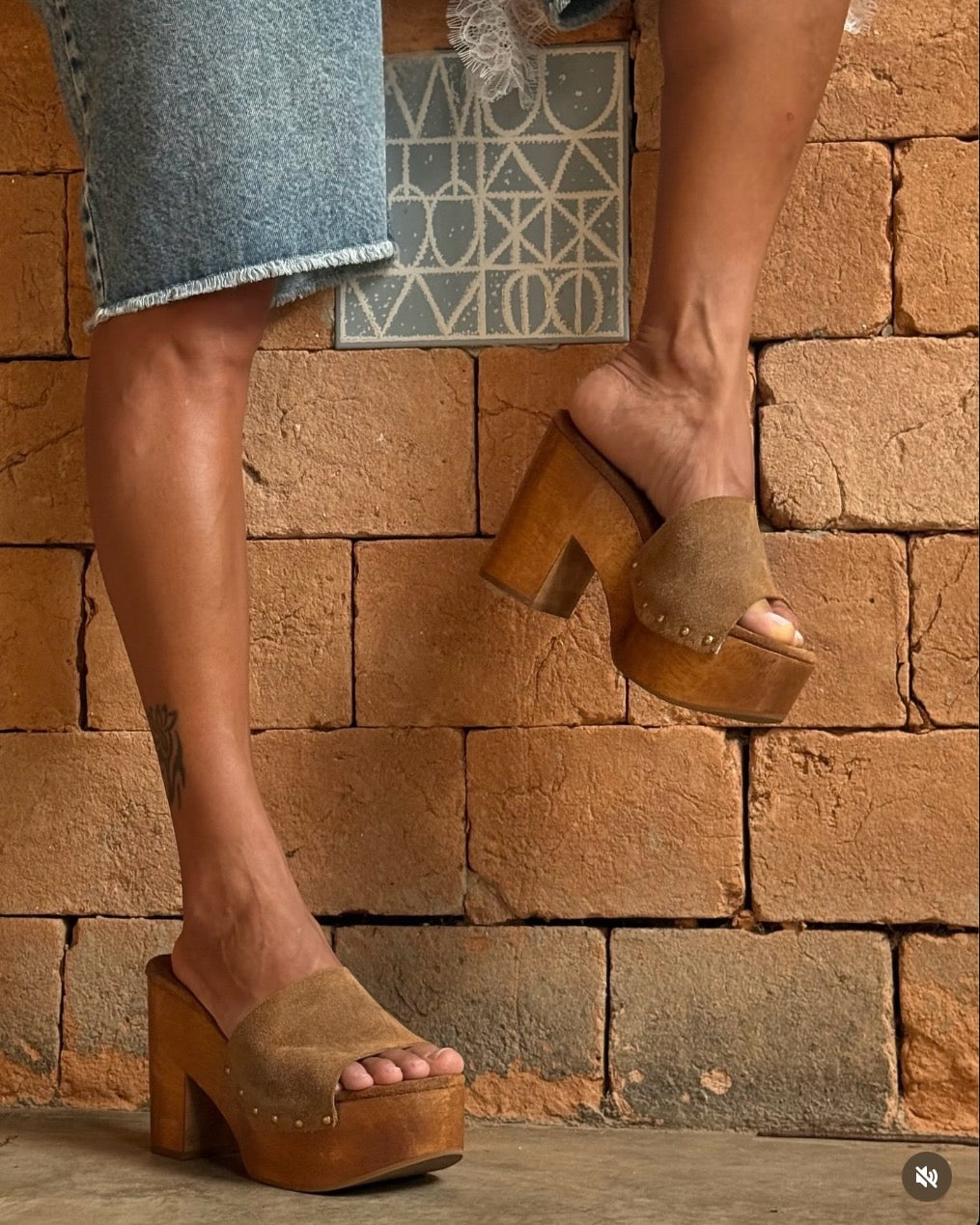 Wood Platform Open-Mule (Bahia)