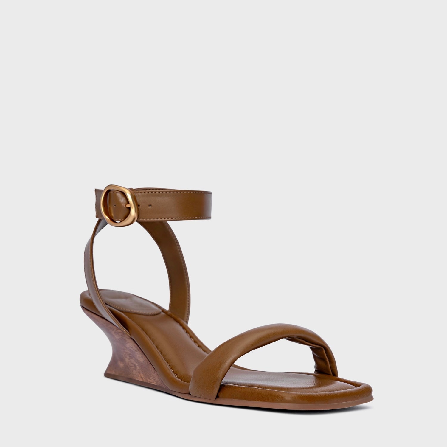 Puffy Strap Wood Heel (Salvator)